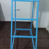 چهارپایه فلزی