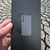 s24fe در حد نو