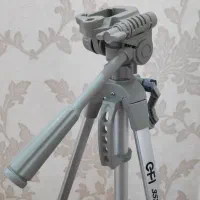 پایه دوربین|دوربین عکاسی و فیلمبرداری|تهران, نمایشگاه بین المللی|دیوار