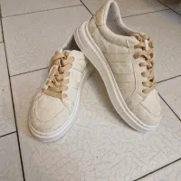 کتونی سایز ۳۹