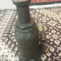 یه سطل گیریس وجگ ده تنی|ابزارآلات|قم, ولیعصر|دیوار