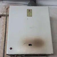 آبگرمکن دیواری مخزن دار