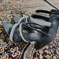 کفش پاشنه بلند زنانه