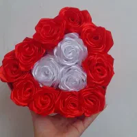 گل جاودان|گل مصنوعی|بروجرد, |دیوار