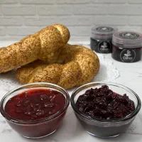 بسته دوتایی مربای توت فرنگی و آلبالو