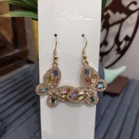 گوشواره رنگ ثابت