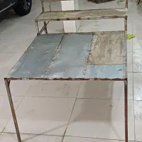 میز فلزی درب مغازه