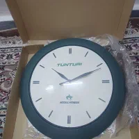 ساعت دیواری