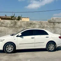 تویوتا کرولا سفید ۲۰۰۹