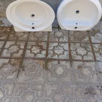 ۲ عدد روشویی با پایه