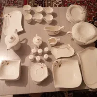 سرویس چینی۱۸ نفر ۱۱۰ پارچه اسپانیایی