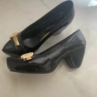 کفش|کیف، کفش، کمربند|گلبهار, شهر جدید گلبهار|دیوار