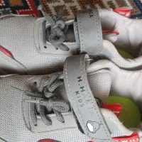 کفش‌ها کاملن سالم