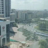 واحد در برج اداری پاژ