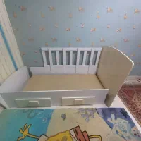 تخت کودک و نوجوان هایگلس شاین دار سفید کرم