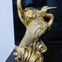 دکوری طلایی دو قو