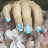 کاشت ناخن|خدمات آرایشگری و زیبایی|زرند, |دیوار