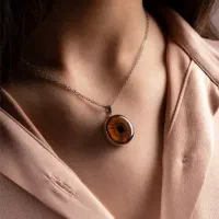 گردنبند عنبیه چشم