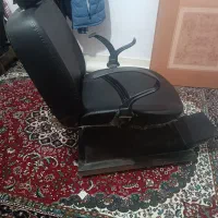 یک عدد صندلی طرح برقی|آرایشگاه و سالنهای زیبایی|محمدشهر, محمدشهر|دیوار