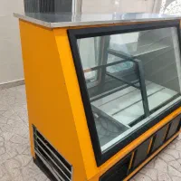یخچال ویترینی