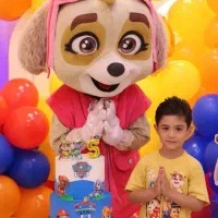 عروسک تنپوش|خدمات پذیرایی، مراسم|ری, دیلمان|دیوار