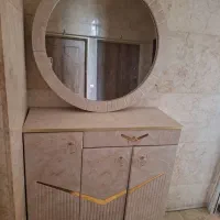 جا کفشی با ایینه درحد نو