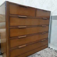 دراور چوبی  و کمد جالباسی  چوبی در حد نو