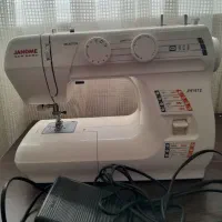 چرخ خیاطی ژانومه مدل ۱۵۱۲ بسیار کم کارکرد درحد نو