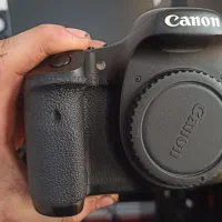 کنون 7d بسیار کم کار و تمیز حرفه ای