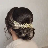 شنیون‌کار حرفه‌ای‌درصدی اموزش.اماده‌همکاری‌باسالن|خدمات آرایشگری و زیبایی|مشهد, ایثار|دیوار