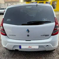 رنو ساندرو اتوماتیک بدون رنگ تر و تمیز صفر|خودرو سواری و وانت|اردبیل, |دیوار