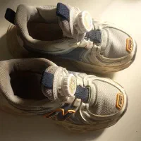 کتونی بچگانه سایز۳۰|کیف، کفش، کمربند|ساری, |دیوار