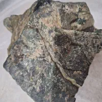 سنگ یشم نفریت و سنگ جاسپر راف