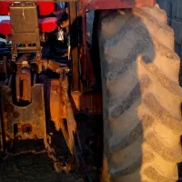 تراکتور فروشی