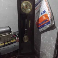 ساعت ایستاده