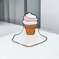 کیف|کیف، کفش، کمربند|لنگرود, |دیوار