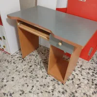 میز تحریر همراه صندلی