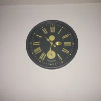 ساعت دیواری