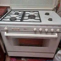 گاز فردار سالم وتمیز   سفید بدونه خش
