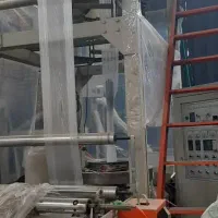 کارگر جهت کار در کارگاه تولیدی نایلون