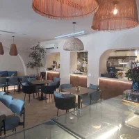 خدمات رستوران