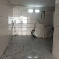 ۳۰ متر  مربع  بر خ اصلی  به عنوان انباری