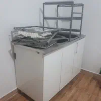 آبچکان بابدنه فلز زخیم و۳درب هایگلاس|آب‌چکان و نظم‌دهنده ظروف|هشتگرد, شهرک ولیعصر (مصلی)|دیوار