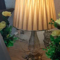 چراغ و روشنایی رومیزی با قیمت تولیدی