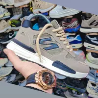 نیوبالانس چاسا،ربوک کلاسیک،نایک زومکس،نیوبالانس۵۳۰|کیف، کفش، کمربند|محمدشهر, ولدآباد بزرگ|دیوار