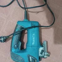 عمود بر ، اره چکشی ماکیتا