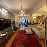 سناباد ۲۳۰ متر     / با  حیاط اختصاصی / تک واحدی