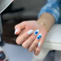 ترمیم ناخن فقط ۳۰۰ هزارتومن