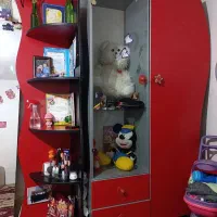 کمد لباس در حد نو