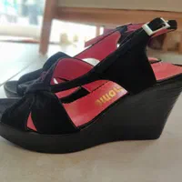 صندل و کفش|کیف، کفش، کمربند|اصفهان, آبشار|دیوار